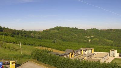 immagine della webcam nei dintorni di Magliano Alfieri: webcam Cerretto Langhe