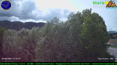 immagine della webcam nei dintorni di Civitella Roveto: webcam Tagliacozzo