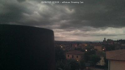 immagine della webcam nei dintorni di Monte Amiata: webcam Montepulciano Stazione