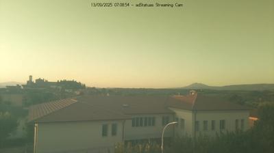 immagine della webcam nei dintorni di Castel Rigone: webcam Montepulciano Stazione