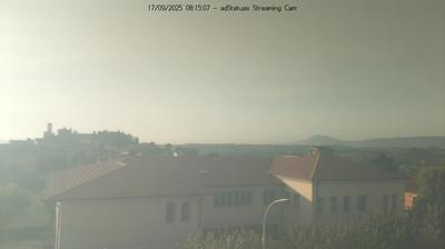 immagine della webcam nei dintorni di Monte Amiata: webcam Montepulciano Stazione