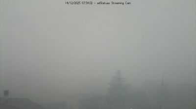 immagine della webcam nei dintorni di Castiglione del Lago: webcam Montepulciano Stazione
