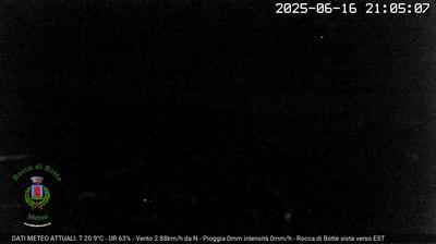 immagine della webcam nei dintorni di Arsoli: webcam Rocca di Botte