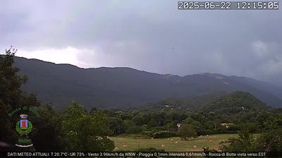 immagine della webcam nei dintorni di Serrone: webcam Rocca di Botte