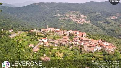 immagine della webcam nei dintorni di San Bartolomeo al Mare: webcam Borghetto d'Arroscia