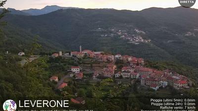 immagine della webcam nei dintorni di Moglio: webcam Borghetto d'Arroscia
