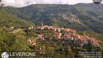 immagine della webcam nei dintorni di Pieve di Teco: webcam Borghetto d'Arroscia
