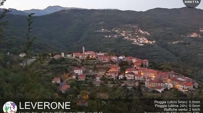 immagine della webcam nei dintorni di Bordighera: webcam Borghetto d'Arroscia