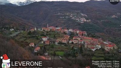 immagine della webcam nei dintorni di Briga Alta: webcam Borghetto d'Arroscia