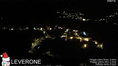 immagine della webcam nei dintorni di Cipressa: webcam Borghetto d'Arroscia
