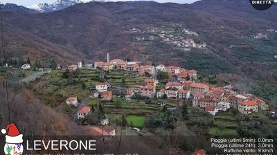 immagine della webcam nei dintorni di Vallecrosia: webcam Borghetto d'Arroscia