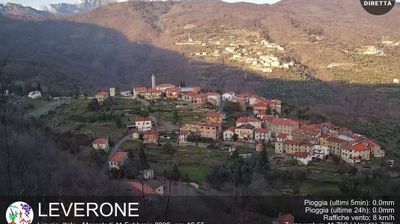 immagine della webcam nei dintorni di Ormea: webcam Borghetto d'Arroscia