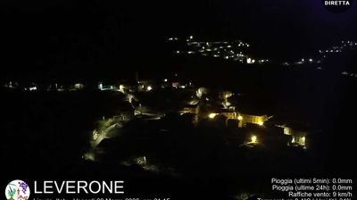 immagine della webcam nei dintorni di Cipressa: webcam Borghetto d'Arroscia