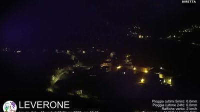 immagine della webcam nei dintorni di Vallecrosia: webcam Borghetto d'Arroscia