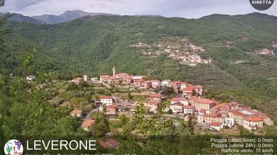 immagine della webcam nei dintorni di Briga Alta: webcam Borghetto d'Arroscia