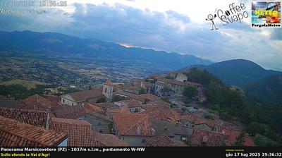 immagine della webcam nei dintorni di Moliterno: webcam Marsicovetere