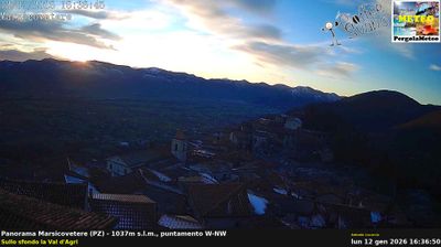 immagine della webcam nei dintorni di Monte Sirino: webcam Marsicovetere