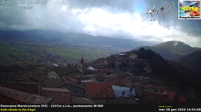 immagine della webcam nei dintorni di Castelsaraceno: webcam Marsicovetere