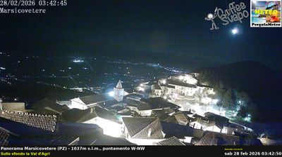 immagine della webcam nei dintorni di Monte Sirino: webcam Marsicovetere