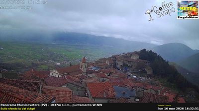 immagine della webcam nei dintorni di Castelsaraceno: webcam Marsicovetere
