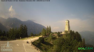 immagine della webcam nei dintorni di Altissimo: webcam Valli del Pasubio