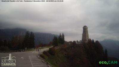 immagine della webcam nei dintorni di Sant'Anna d'Alfaedo: webcam Rifugio Campogrosso
