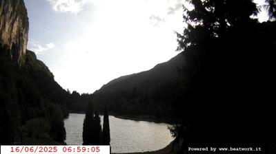 immagine della webcam nei dintorni di Vallelaghi: webcam San Lorenzo in Banale