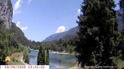 immagine della webcam nei dintorni di Fai della Paganella: webcam San Lorenzo in Banale