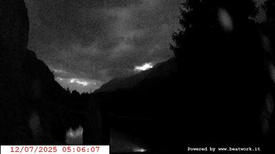 immagine della webcam nei dintorni di Sant'Antonio di Mavignola: webcam San Lorenzo in Banale