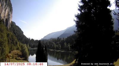 immagine della webcam nei dintorni di Carisolo: webcam San Lorenzo in Banale