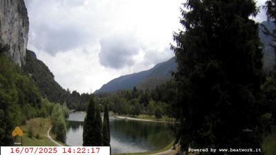 immagine della webcam nei dintorni di Roncone: webcam San Lorenzo in Banale
