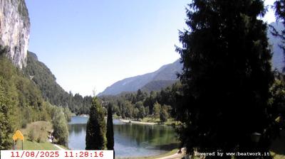 immagine della webcam nei dintorni di Campo Carlo Magno: webcam San Lorenzo in Banale