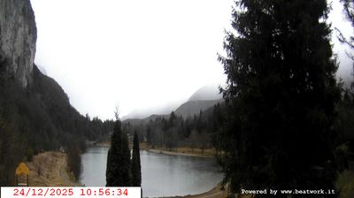 immagine della webcam nei dintorni di Passo Groste': webcam San Lorenzo in Banale