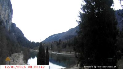 immagine della webcam nei dintorni di Monte Spinale: webcam San Lorenzo in Banale