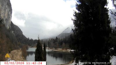 immagine della webcam nei dintorni di Rifugio Viviani: webcam San Lorenzo in Banale