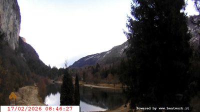 immagine della webcam nei dintorni di Cavedago: webcam San Lorenzo in Banale