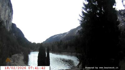 immagine della webcam nei dintorni di Tione di Trento: webcam San Lorenzo in Banale