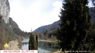immagine della webcam nei dintorni di Passo Groste': webcam San Lorenzo in Banale