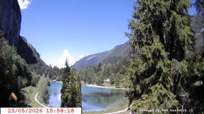 immagine della webcam nei dintorni di Terlago: webcam San Lorenzo in Banale