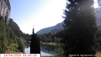 immagine della webcam nei dintorni di Carisolo: webcam San Lorenzo in Banale