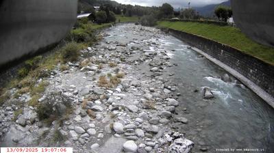 immagine della webcam nei dintorni di Passo Tonale: webcam Spiazzo
