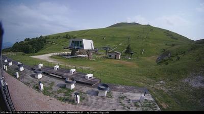 immagine della webcam nei dintorni di Sarnano: webcam Sassotetto