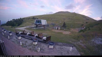 immagine della webcam nei dintorni di Castelluccio Norcia: webcam Sassotetto