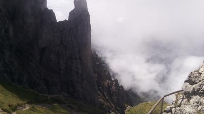 immagine della webcam nei dintorni di Introbio: webcam Piani Resinelli