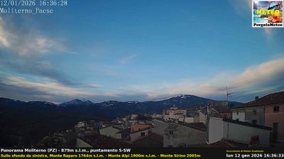 immagine della webcam nei dintorni di Monte Sirino: webcam Moliterno