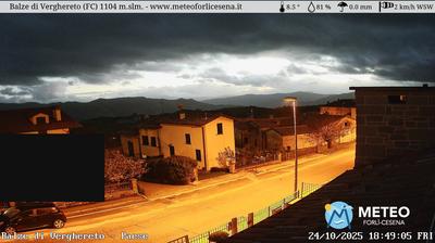 immagine della webcam nei dintorni di Civitella di Romagna: webcam Mercato