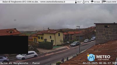 immagine della webcam nei dintorni di Sarsina: webcam Mercato