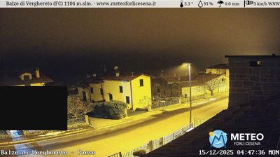 immagine della webcam nei dintorni di Sant'Agata Feltria: webcam Mercato