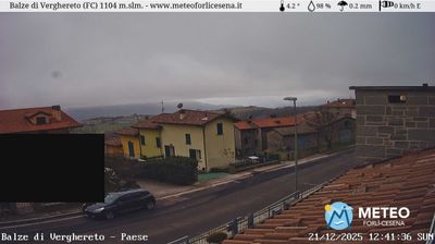 immagine della webcam nei dintorni di Badia Prataglia: webcam Mercato