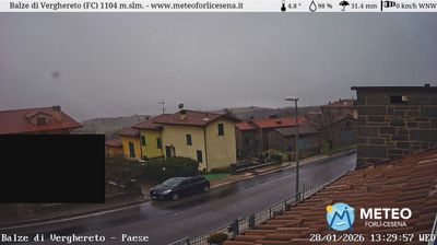 immagine della webcam nei dintorni di Macerata Feltria: webcam Mercato